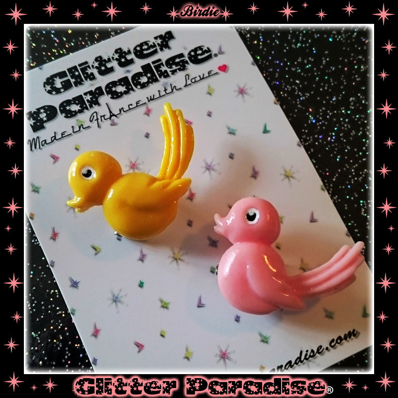 Brooch: Birdie