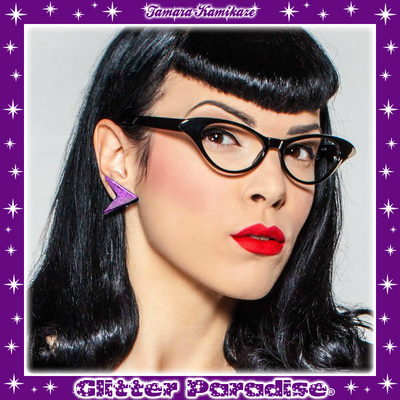 Earrings: Lucite Sharp Boomerang