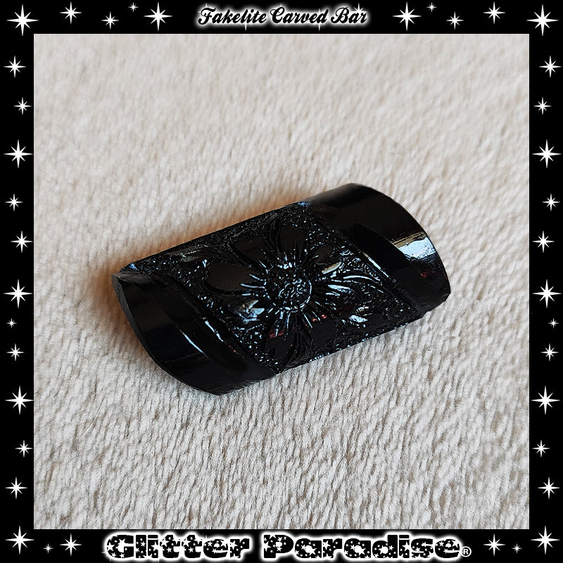 Brooch: Fakelite Carved Bar