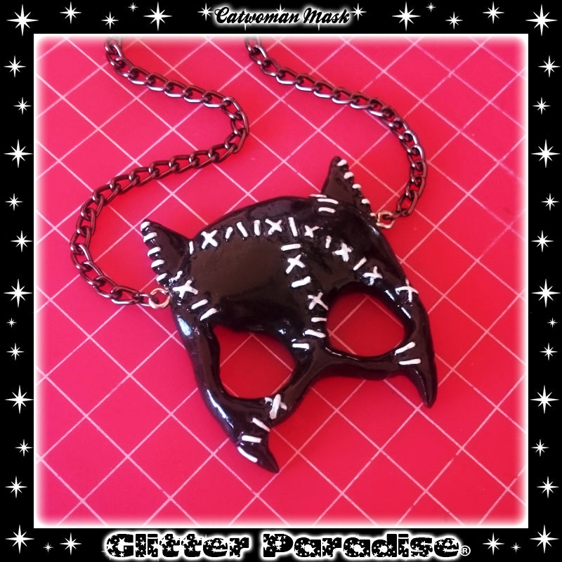 Necklace: Catwoman Mask