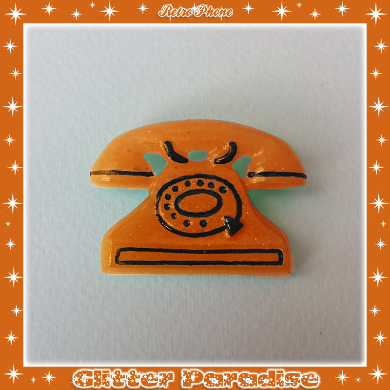 Brooch: Retro Phone