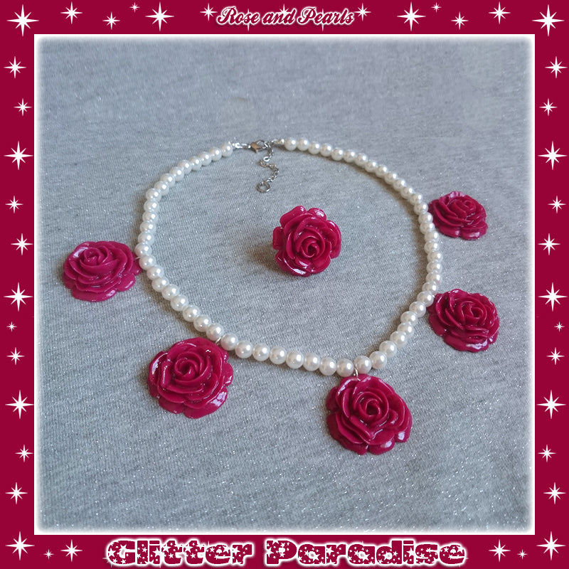 Necklace: Vintage Rose