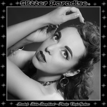 Pendientes: Marilyn Sweetheart Hoops