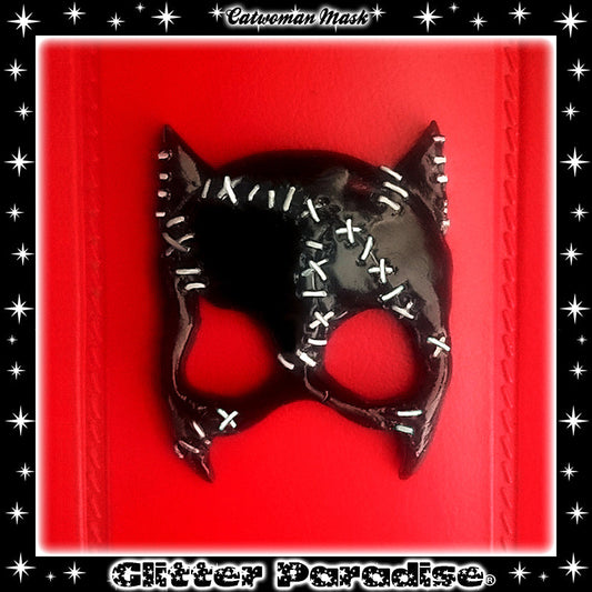 Brooch: Catwoman Mask