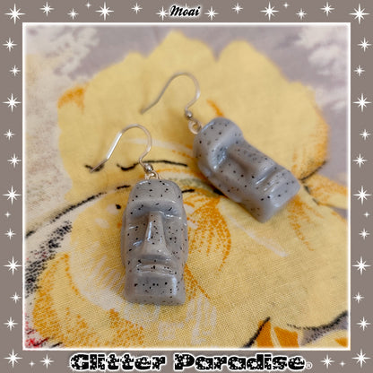 Earrings: Moai