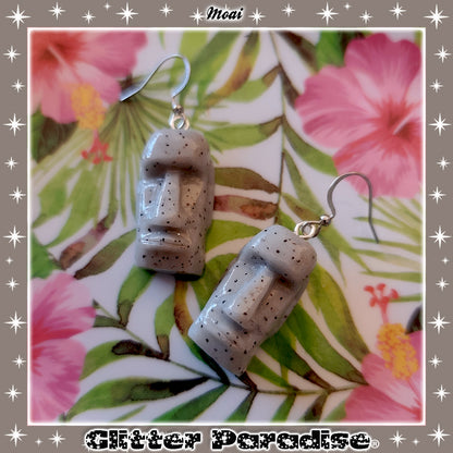 Earrings: Moai