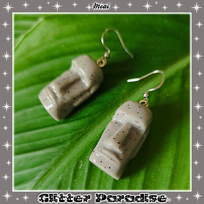 Earrings: Moai