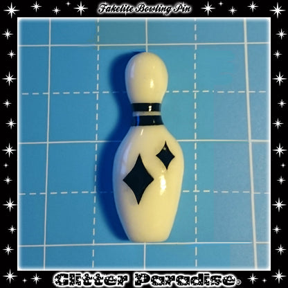 Brooch: Fakelite Bowling Pin