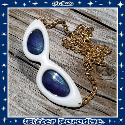 Necklace: 59s Shades