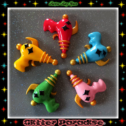 Brooch: Retro Ray Gun