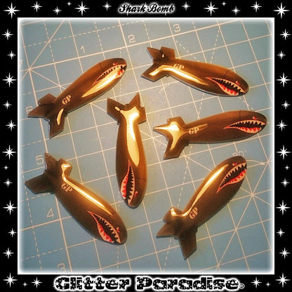 Brooch: Shark Bomb