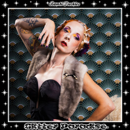Broche: Greyhound