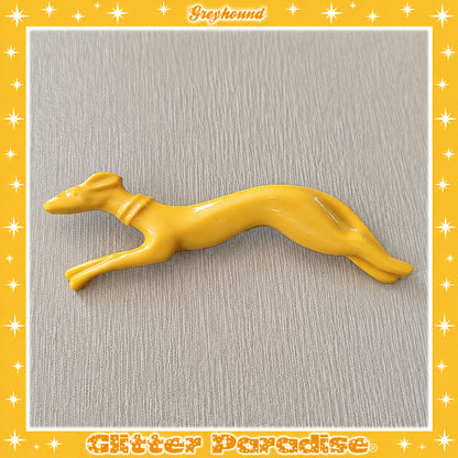 Broche: Greyhound