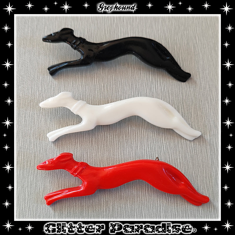 Broche: Greyhound