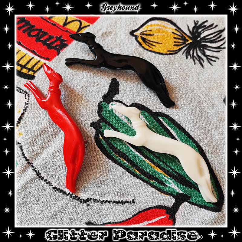 Broche: Greyhound