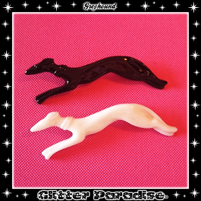 Broche: Greyhound