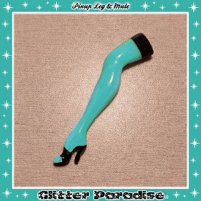 Broche: Pinup Leg Color