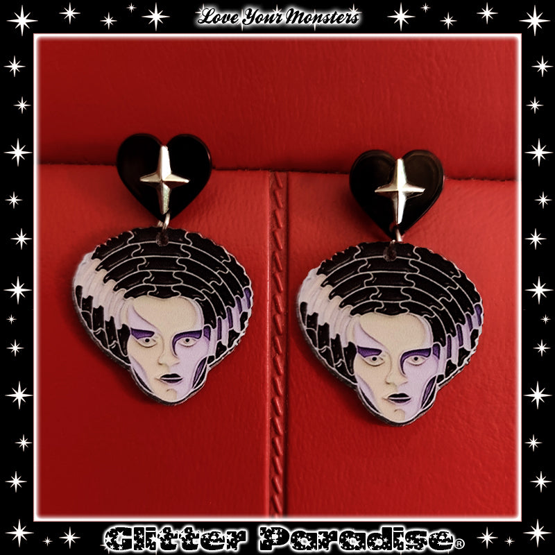 Pendientes : Love Your Monsters