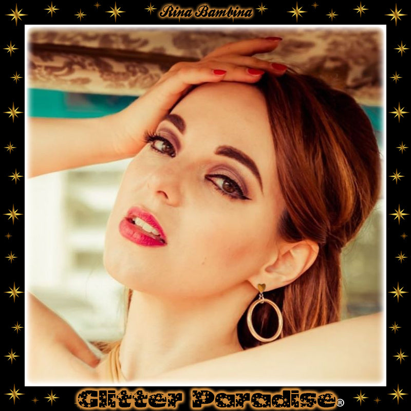 Pendientes: Marilyn Sweetheart Hoops