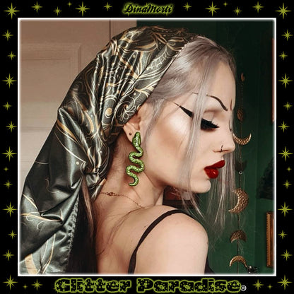 Pendientes: Salem's Snake