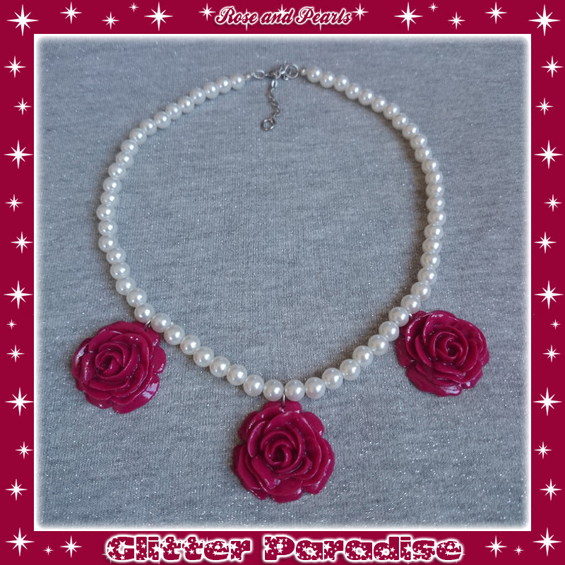 Necklace: Vintage Rose