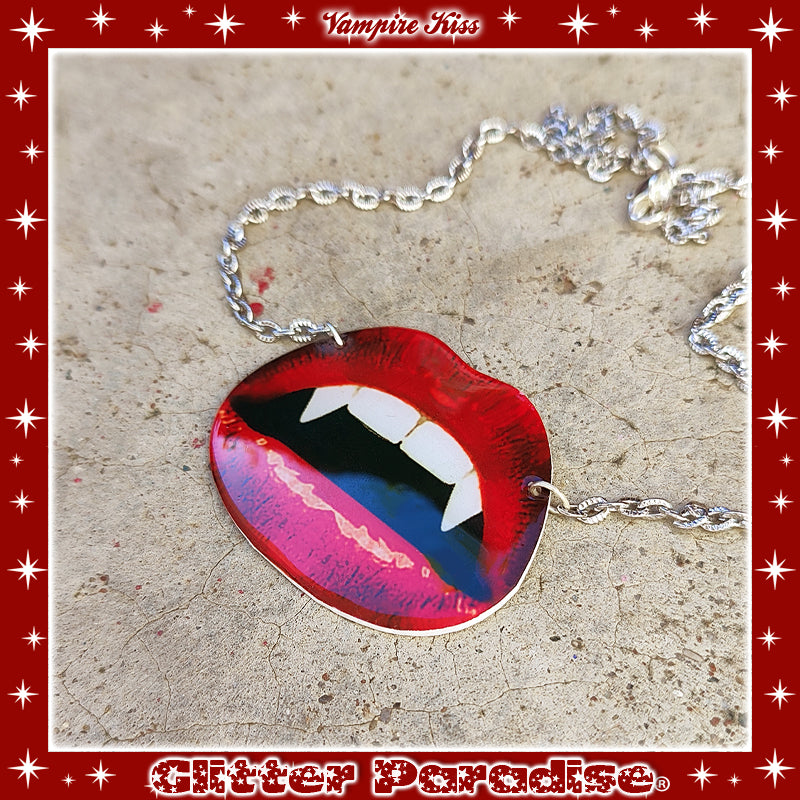 Collar: Vampire Kiss